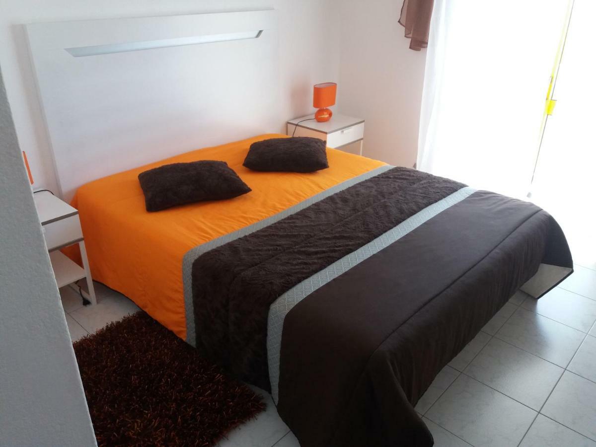 Beach View Apartment Portimao Bagian luar foto